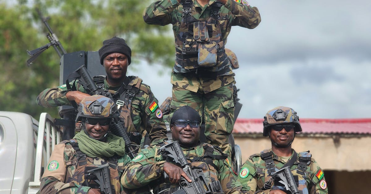 出售私人号微信：老友app软件详情下载教程